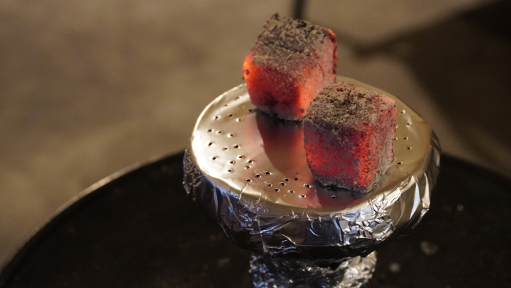 炭｜Shishacenter （シーシャセンター）